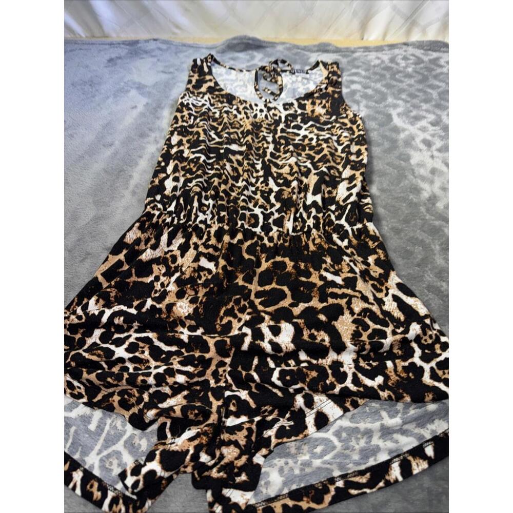 Venus Sleeveless Animal Print  Size Small Leopard Romper - Picture 8 of 9